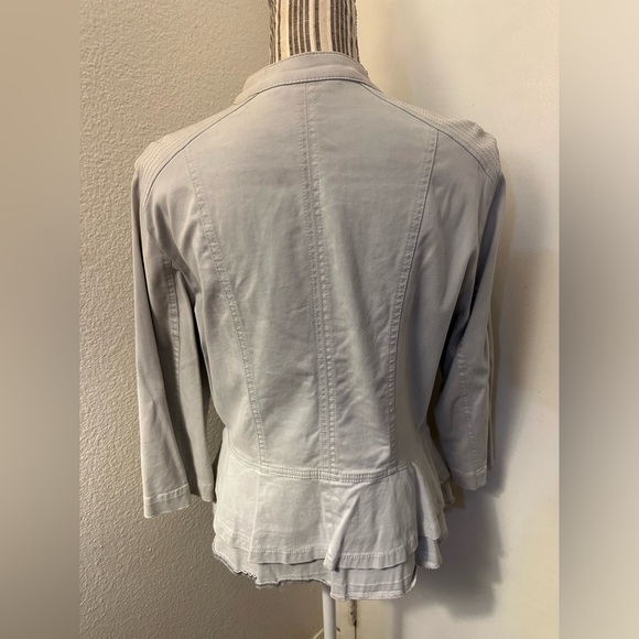 White House Black Markt zip up jacket light gray - Picture 3 of 13